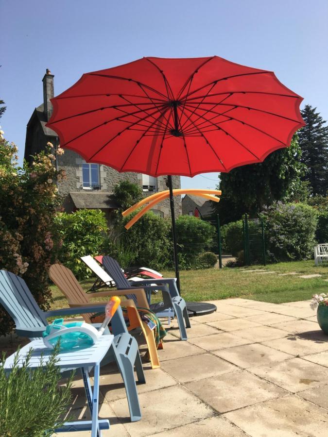 Le Clos Saint-Brice Les Portes du Coglais Exterior foto